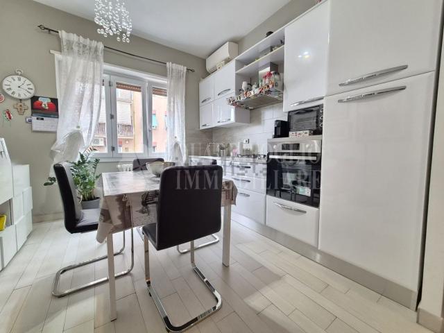 Appartamento in vendita di 72 m² in Via Leonardo Bufalini