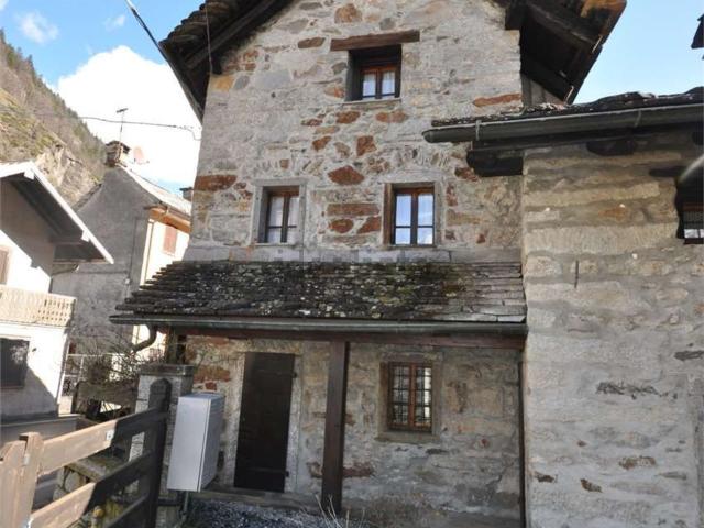Appartamento in vendita di 72 m² in Via Monte Rosa, 320