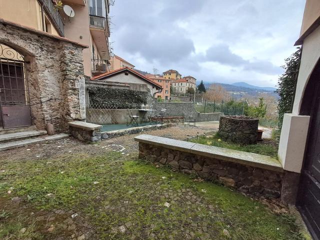 Appartamento in vendita di 72 m² in Via Rocca, 3