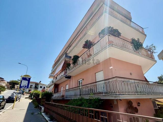Appartamento in vendita di 72 m² in Viale Alessandro Manzoni