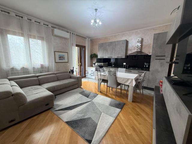Appartamento in vendita di 72 m² in Viale Guglielmo Marconi, 7
