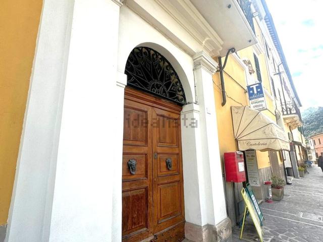 Appartamento in vendita di 77 m² in Piazza Garibaldi, 4