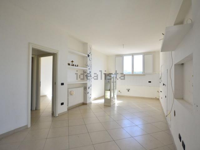 Appartamento in vendita di 77 m² in Piazza Sette Martiri Massarella, 11