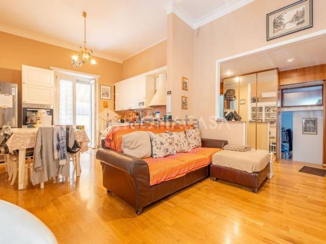 Appartamento in vendita di 77 m² in Via Trieste