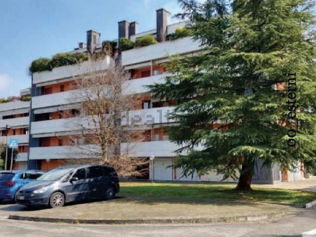 Appartamento in vendita di 77 m² in Via A. Moro, 36