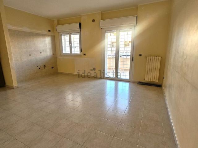Appartamento in vendita di 77 m² in Via Antonio de Vicaris, 5