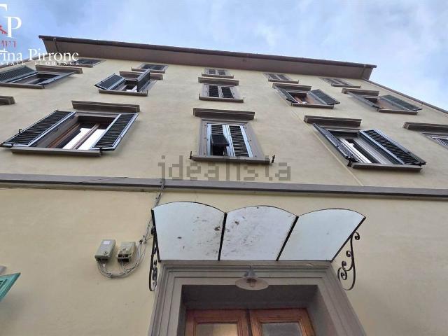 Appartamento in vendita di 77 m² in Via Arnolfo, 40