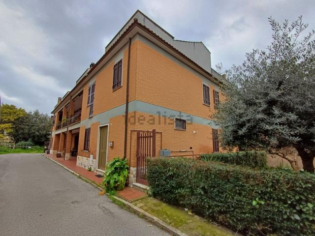 Appartamento in vendita di 77 m² in Via Bari