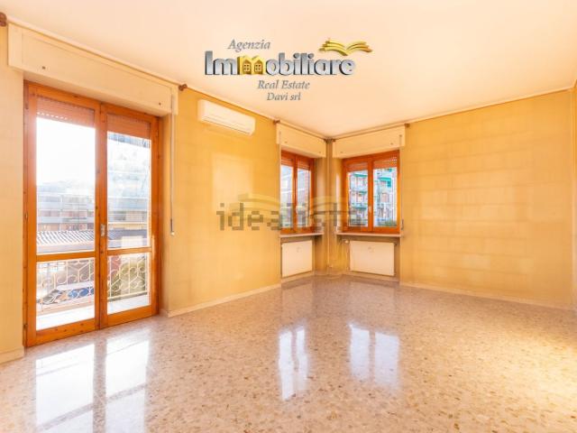 Appartamento in vendita di 77 m² in Via Bologna