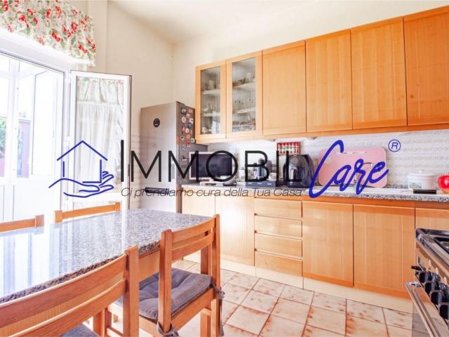 Appartamento in vendita di 77 m² in Via Carlo Cattaneo