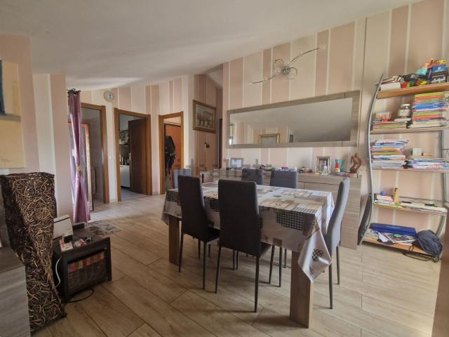 Appartamento in vendita di 77 m² in Via Ciriaco Carru