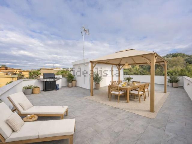 Appartamento in vendita di 77 m² in Via Cornelia, 317