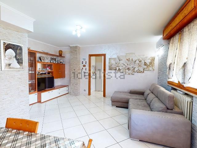 Appartamento in vendita di 77 m² in Via Costituzione, 24