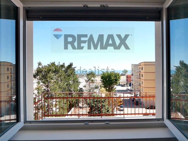 Appartamento in vendita di 77 m² in Via Daunia, 5