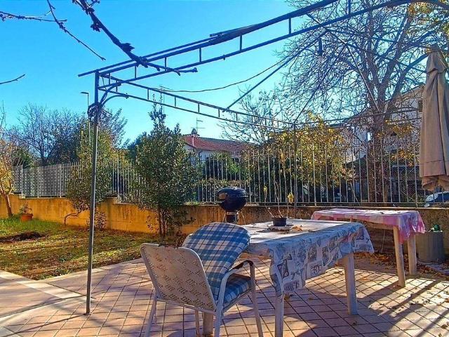 Appartamento in vendita di 77 m² in Via delle Ville del Borgo