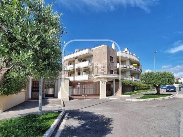 Appartamento in vendita di 77 m² in Via delle Boscare, 5