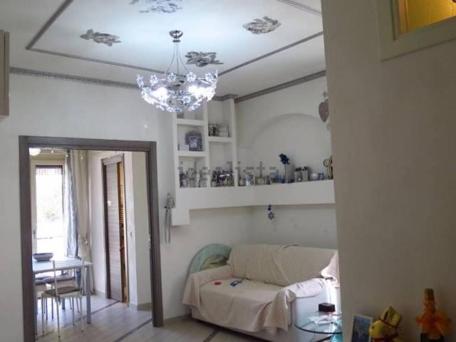 Appartamento in vendita di 77 m² in Via di Valle Muricana, 93