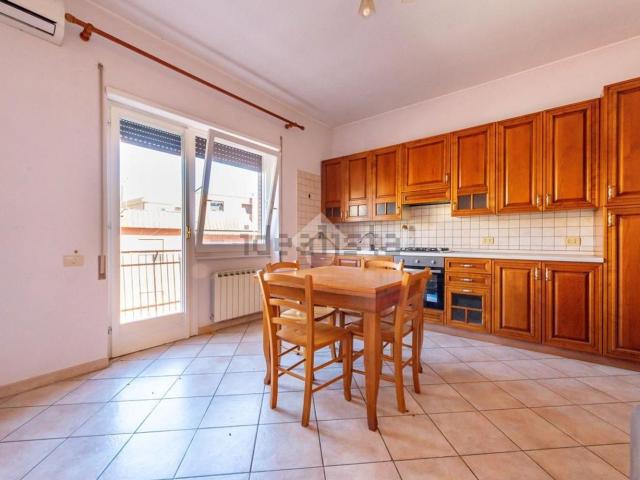 Appartamento in vendita di 77 m² in Via di Settebagni, 304