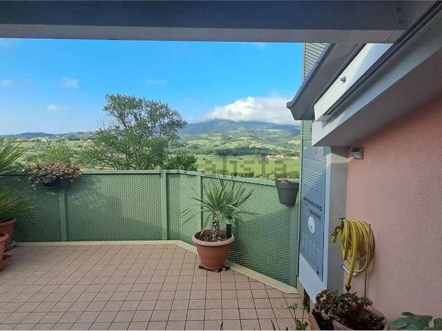 Appartamento in vendita di 77 m² in Via Enrico De Nicola