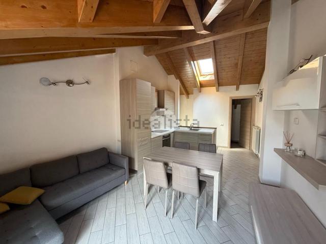 Appartamento in vendita di 77 m² in Via Fortunato Federici, 36