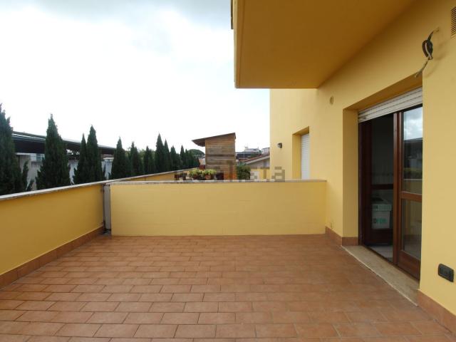 Appartamento in vendita di 77 m² in Via Fratelli Pallesi