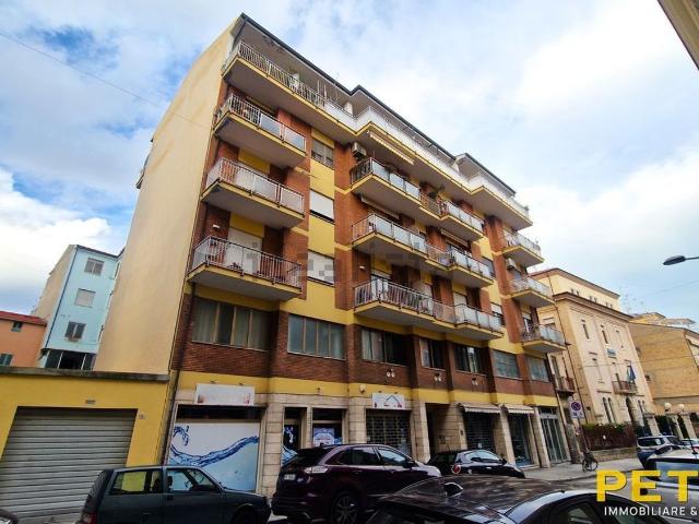 Appartamento in vendita di 77 m² in Via Francesco Crispi, 37