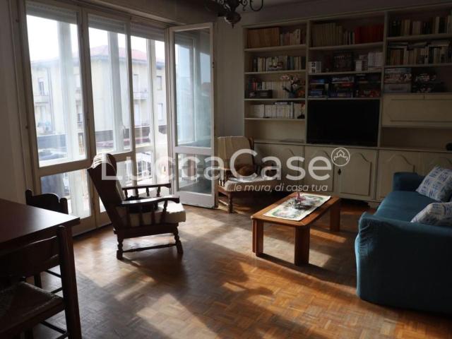 Appartamento in vendita di 77 m² in Via Francesco Gasparini, 55041
