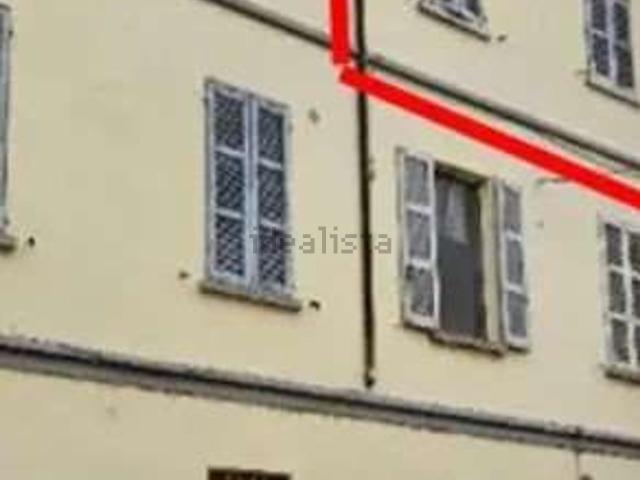 Appartamento in vendita di 77 m² in Via G. D&apos Annunzio, 14