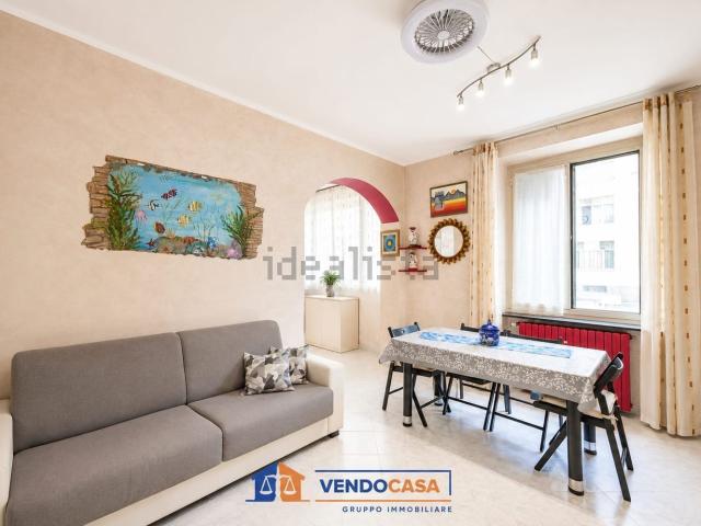 Appartamento in vendita di 77 m² in Via Genova, 47