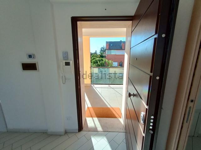 Appartamento in vendita di 77 m² in Via Gino Borgatta