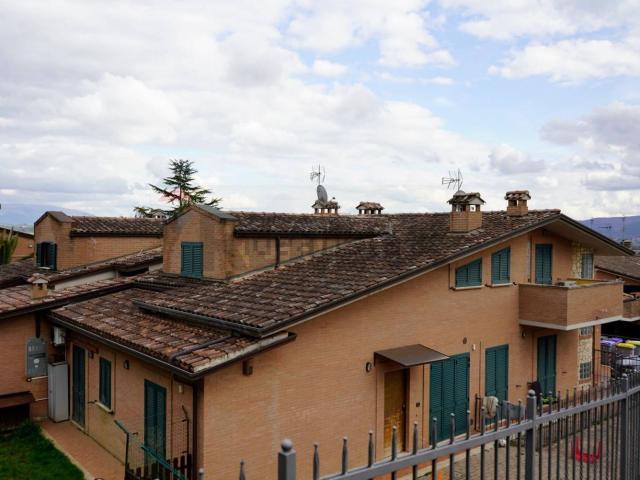 Appartamento in vendita di 77 m² in Via Giovanni Verità, 19