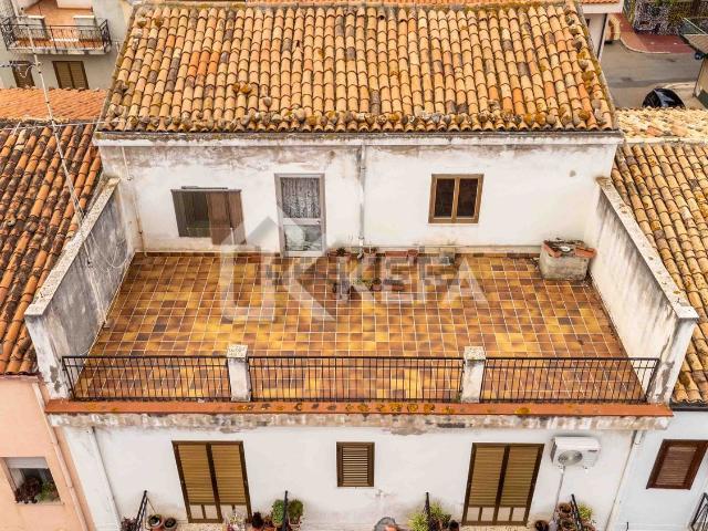 Appartamento in vendita di 77 m² in Via Giuseppe Garibaldi, 6