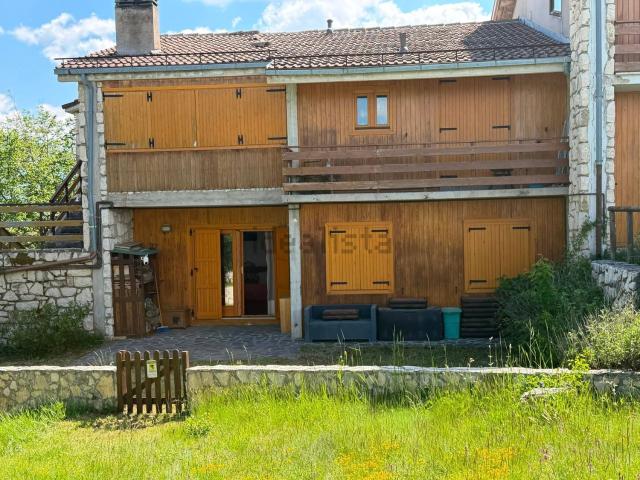 Appartamento in vendita di 77 m² in Via Gran Sasso