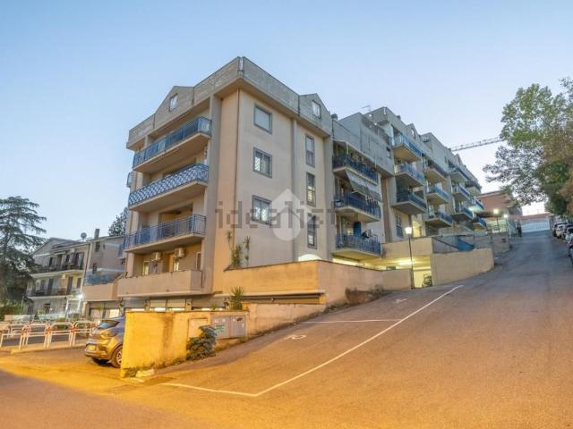 Appartamento in vendita di 77 m² in Via Liguria, 5