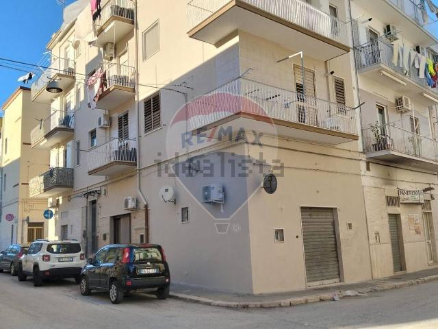 Appartamento in vendita di 77 m² in Via Marcello Cavalieri, 38