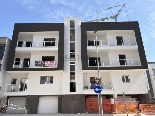 Appartamento in vendita di 77 m² in Via Marco Basile, 57
