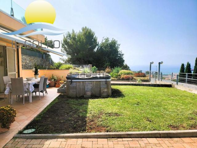 Appartamento in vendita di 77 m² in Via Monade, 25
