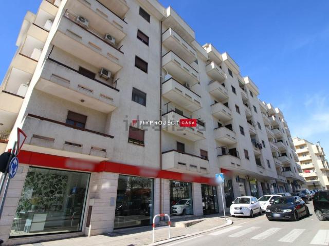 Appartamento in vendita di 77 m² in Via Mottola, 14