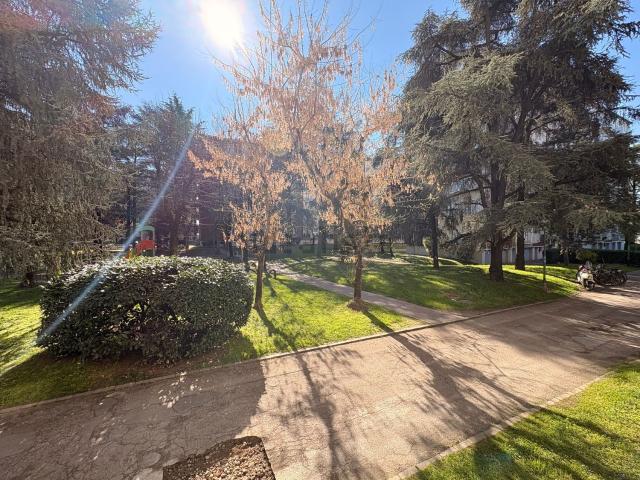 Appartamento in vendita di 77 m² in Via Oreste Salomone, 85