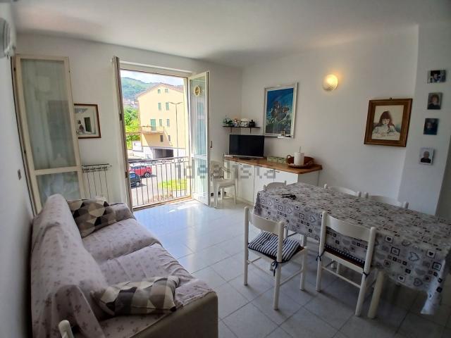 Appartamento in vendita di 77 m² in Via Poggio Scafa