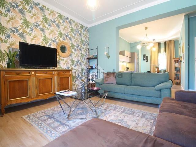 Appartamento in vendita di 77 m² in Via Principe Nicola, 106