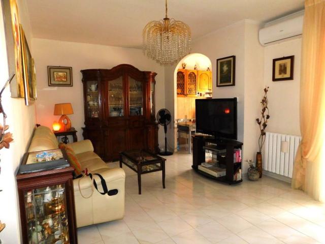 Appartamento in vendita di 77 m² in Via Rina de Liguoro, 18