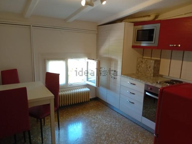 Appartamento in vendita di 77 m² in Via Sclavons
