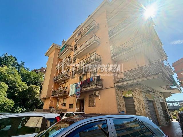 Appartamento in vendita di 77 m² in Via Sant&apos Alberto, 27