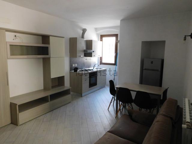 Appartamento in vendita di 77 m² in Via San Giovanni Bosco, 2
