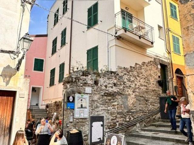 Appartamento in vendita di 77 m² in Via Solferino