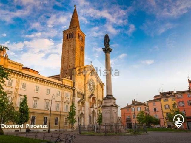 Appartamento in vendita di 77 m² in Viale Dante Alighieri, 1