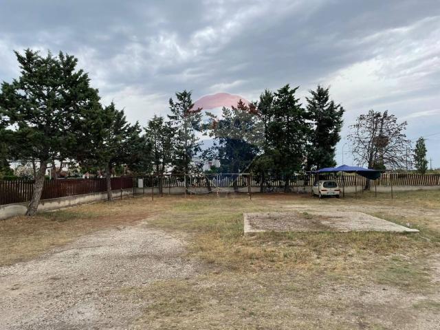 Appartamento in vendita di 77 m² in Viale dei Pini, 1