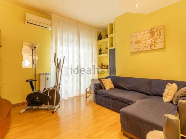 Appartamento in vendita di 77 m² in Viale Leonardo da Vinci, 130