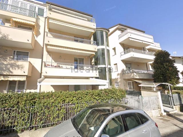 Appartamento in vendita di 77 m² in Viale Quiliano, 4